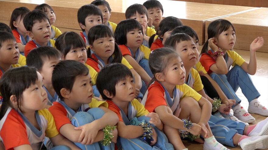 うみのまんまるえがお 紙芝居 読みきかせ in 御所野幼稚園