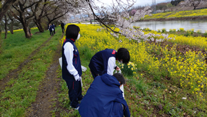 五城目高校　海洋ごみに関する特別授業＆おもい出ごみ拾い